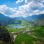 Alpenlodge, 15 Daire *