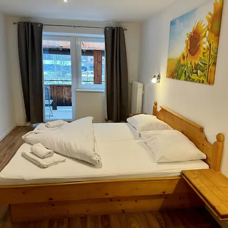 Urlaub Mit Hund Im Familienparadies Moni, Fewo 15 Apartment Thiersee